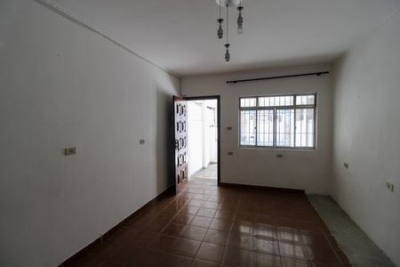 Sala de casa para alugar com 2 quartos, 130m² em Vila Dinorah, São Paulo