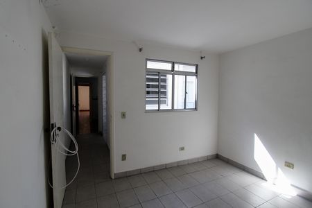 Quarto de serviço de casa para alugar com 2 quartos, 130m² em Vila Dinorah, São Paulo