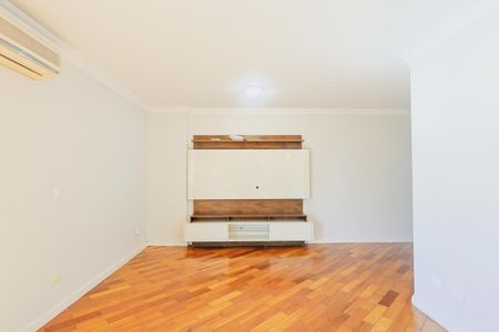 Apartamento à venda com 96m², 3 quartos e 2 vagas Apartamento à venda com 96m², 3 quartos e 2 vagasSala