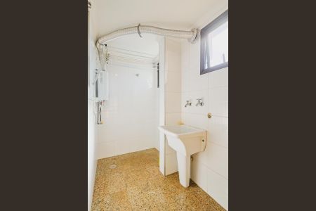Apartamento à venda com 96m², 3 quartos e 2 vagas Apartamento à venda com 96m², 3 quartos e 2 vagasÁrea de Serviço