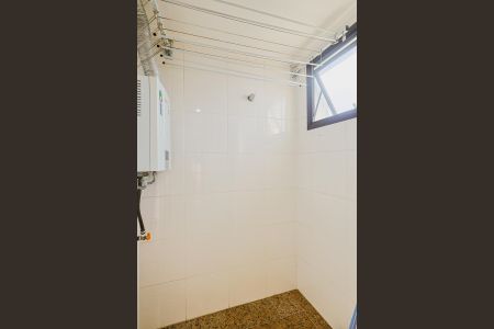 Apartamento à venda com 96m², 3 quartos e 2 vagas Apartamento à venda com 96m², 3 quartos e 2 vagasÁrea de Serviço