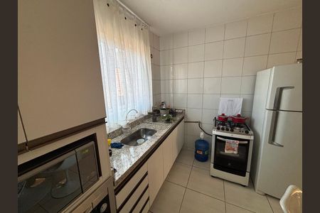 Apartamento à venda com 53m², 2 quartos e sem vaga Apartamento à venda com 53m², 2 quartos e sem vagaCozinha
