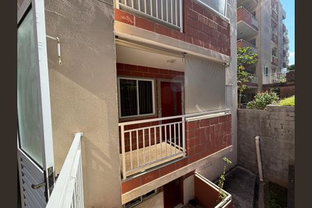 Apartamento à venda com 53m², 2 quartos e sem vaga Apartamento à venda com 53m², 2 quartos e sem vagaVaranda