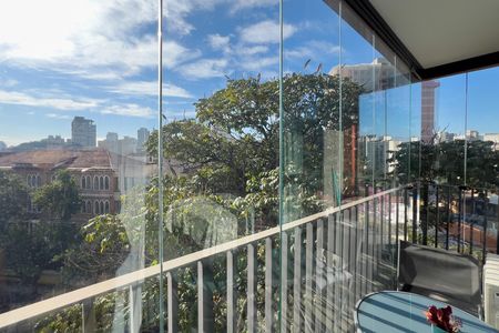Varanda de kitnet/studio para alugar com 1 quarto, 35m² em Vila Mariana, São Paulo
