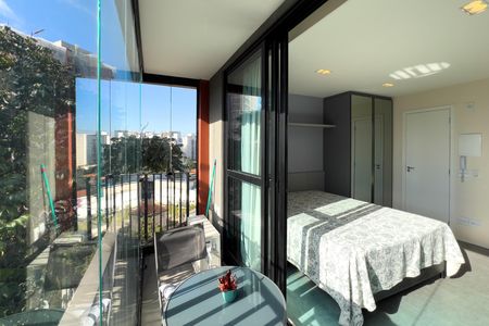 Varanda de kitnet/studio para alugar com 1 quarto, 35m² em Vila Mariana, São Paulo
