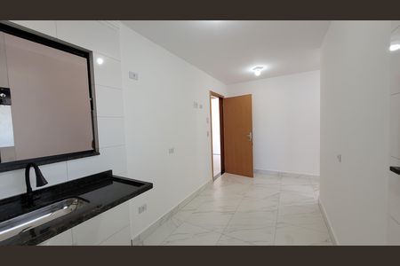 Cozinha e Área de Serviço de kitnet/studio para alugar com 1 quarto, 32m² em Jardim Napoli I, Itaquaquecetuba