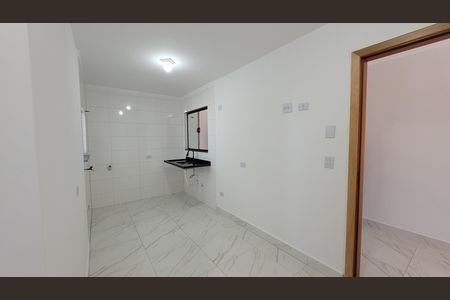 Cozinha e Área de Serviço de kitnet/studio para alugar com 1 quarto, 32m² em Jardim Napoli I, Itaquaquecetuba