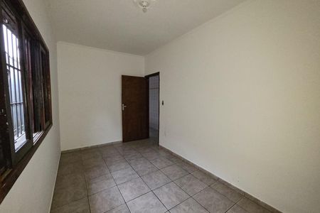 Casa para alugar com 86m², 2 quartos e 2 vagas Casa para alugar com 86m², 2 quartos e 2 vagasQuarto 1