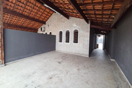 Casa para alugar com 86m², 2 quartos e 2 vagas Casa para alugar com 86m², 2 quartos e 2 vagasGaragem