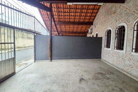 Garagem de casa para alugar com 2 quartos, 86m² em Canto do Forte, Praia Grande