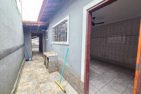 Casa para alugar com 86m², 2 quartos e 2 vagas Casa para alugar com 86m², 2 quartos e 2 vagasQuintal