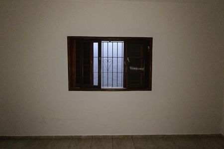 Casa para alugar com 86m², 2 quartos e 2 vagas Casa para alugar com 86m², 2 quartos e 2 vagasQuarto 1