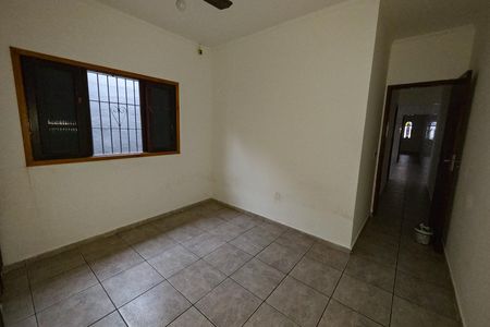 Casa para alugar com 86m², 2 quartos e 2 vagas Casa para alugar com 86m², 2 quartos e 2 vagasSuíte 1