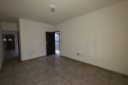 Casa para alugar com 86m², 2 quartos e 2 vagas Casa para alugar com 86m², 2 quartos e 2 vagasSala
