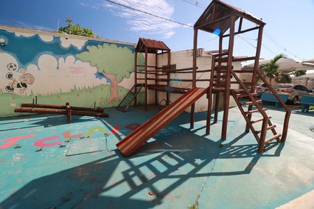 Área comum - Playground de apartamento para alugar com 2 quartos, 50m² em Chácaras Panorama, Uberlândia