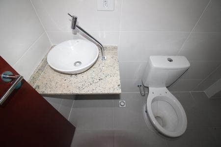 Banheiro de apartamento à venda com 2 quartos, 42m² em Água Fria, São Paulo