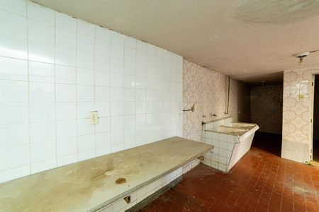 Casa para alugar com 360m², 4 quartos e 7 vagas Casa para alugar com 360m², 4 quartos e 7 vagasÁrea de Serviço