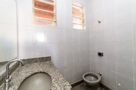 Casa para alugar com 360m², 4 quartos e 7 vagas Casa para alugar com 360m², 4 quartos e 7 vagasBanheiro da Suíte