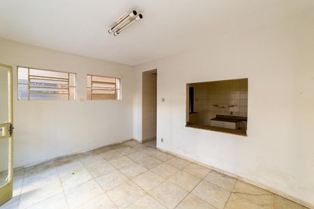 Casa para alugar com 360m², 4 quartos e 7 vagas Casa para alugar com 360m², 4 quartos e 7 vagasCopa