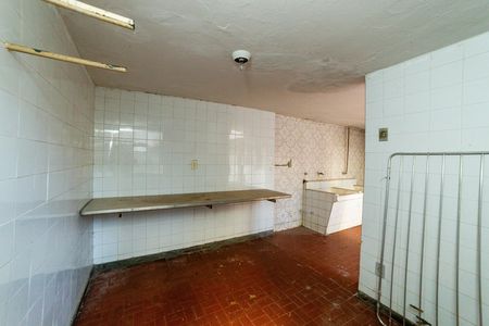 Casa para alugar com 360m², 4 quartos e 7 vagas Casa para alugar com 360m², 4 quartos e 7 vagasÁrea de Serviço
