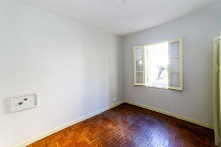 Suíte de casa para alugar com 4 quartos, 360m² em Santo Antônio, Belo Horizonte