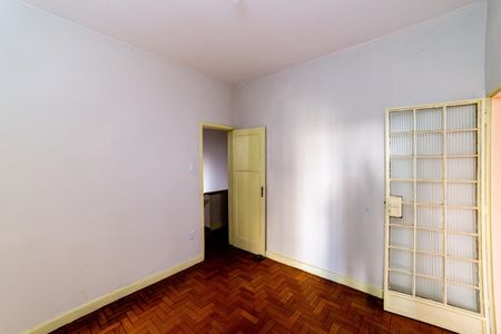 Casa para alugar com 360m², 4 quartos e 7 vagas
