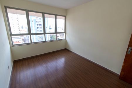 Apartamento para alugar com 61m², 2 quartos e 1 vaga