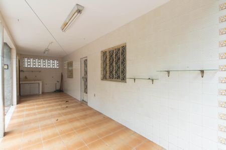 Casa para alugar com 900m², 3 quartos e 2 vagas