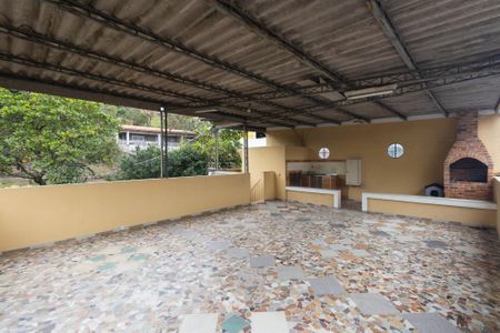 Casa para alugar com 900m², 3 quartos e 2 vagas