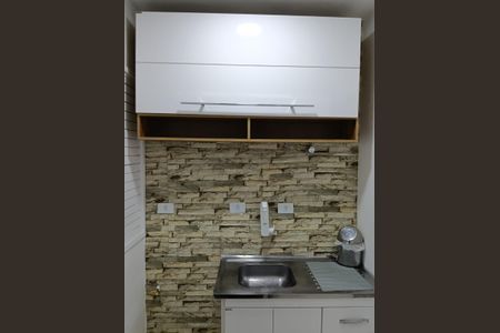 Cozinha de apartamento para alugar com 1 quarto, 40m² em Liberdade, São Paulo