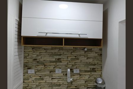 Cozinha de apartamento para alugar com 1 quarto, 40m² em Liberdade, São Paulo