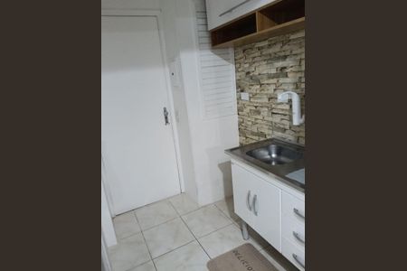 Cozinha de apartamento para alugar com 1 quarto, 40m² em Liberdade, São Paulo