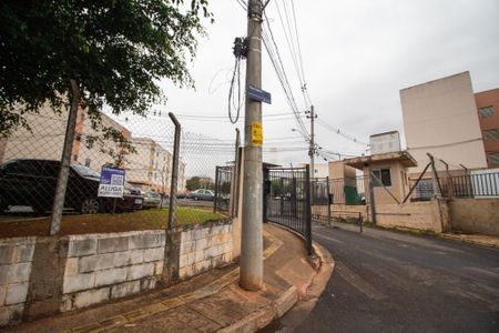 Apartamento para alugar com 47m², 2 quartos e 1 vaga Apartamento para alugar com 47m², 2 quartos e 1 vagaFachada