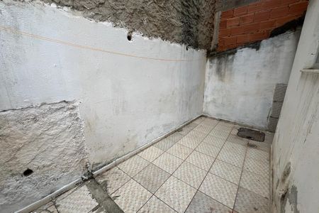 Casa para alugar com 50m², 2 quartos e sem vaga Casa para alugar com 50m², 2 quartos e sem vagaQuintal