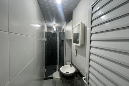Banheiro de casa para alugar com 2 quartos, 50m² em Ilha do Governador, Rio de Janeiro
