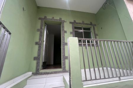 Casa para alugar com 50m², 2 quartos e sem vaga Casa para alugar com 50m², 2 quartos e sem vagaVaranda