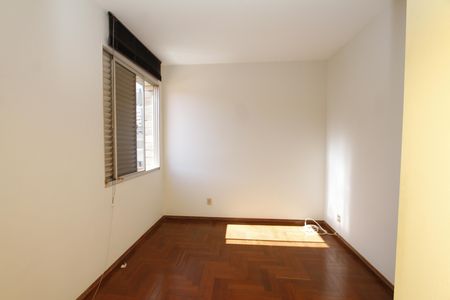 Apartamento para alugar com 130m², 4 quartos e 2 vagasQuarto 3