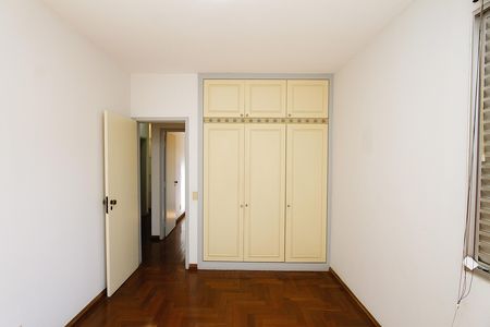 Apartamento para alugar com 130m², 4 quartos e 2 vagasQuarto 3