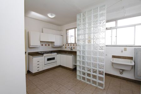 Apartamento para alugar com 130m², 4 quartos e 2 vagasCozinha