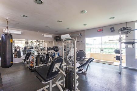 Casa de condomínio à venda com 101m², 3 quartos e 2 vagasÁrea comum - Academia