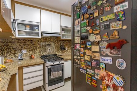 Casa de condomínio à venda com 101m², 3 quartos e 2 vagasCozinha 