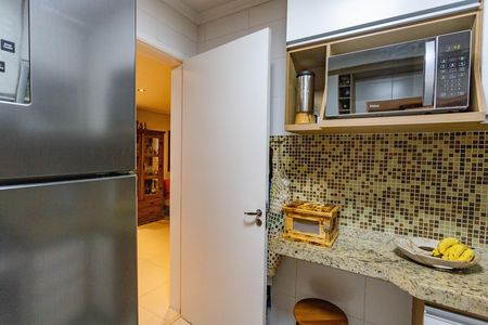 Casa de condomínio à venda com 101m², 3 quartos e 2 vagasCozinha 