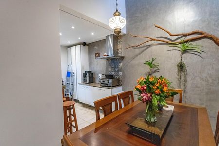 Casa de condomínio à venda com 101m², 3 quartos e 2 vagasSala de jantar 