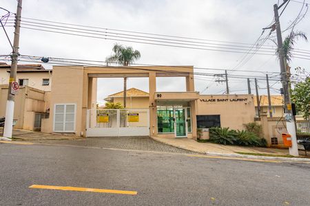Casa de condomínio à venda com 101m², 3 quartos e 2 vagasFachada 