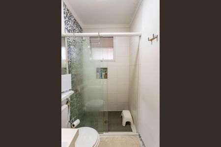 Casa de condomínio à venda com 101m², 3 quartos e 2 vagasBanheiro da suíte 
