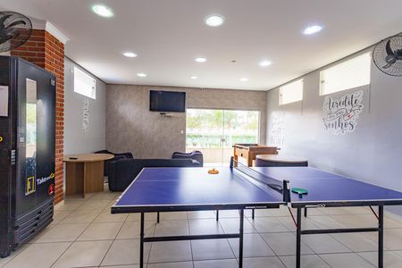 Casa de condomínio à venda com 101m², 3 quartos e 2 vagasÁrea comum - Salão de jogos 