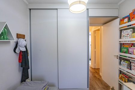 Casa de condomínio à venda com 101m², 3 quartos e 2 vagasQuarto 3 