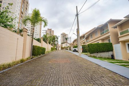 Casa de condomínio à venda com 101m², 3 quartos e 2 vagasÁrea comum