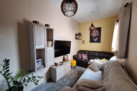 Apartamento à venda com 115m², 2 quartos e 1 vaga Apartamento à venda com 115m², 2 quartos e 1 vagaSala