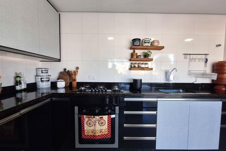 Apartamento à venda com 115m², 2 quartos e 1 vaga Apartamento à venda com 115m², 2 quartos e 1 vagaCozinha